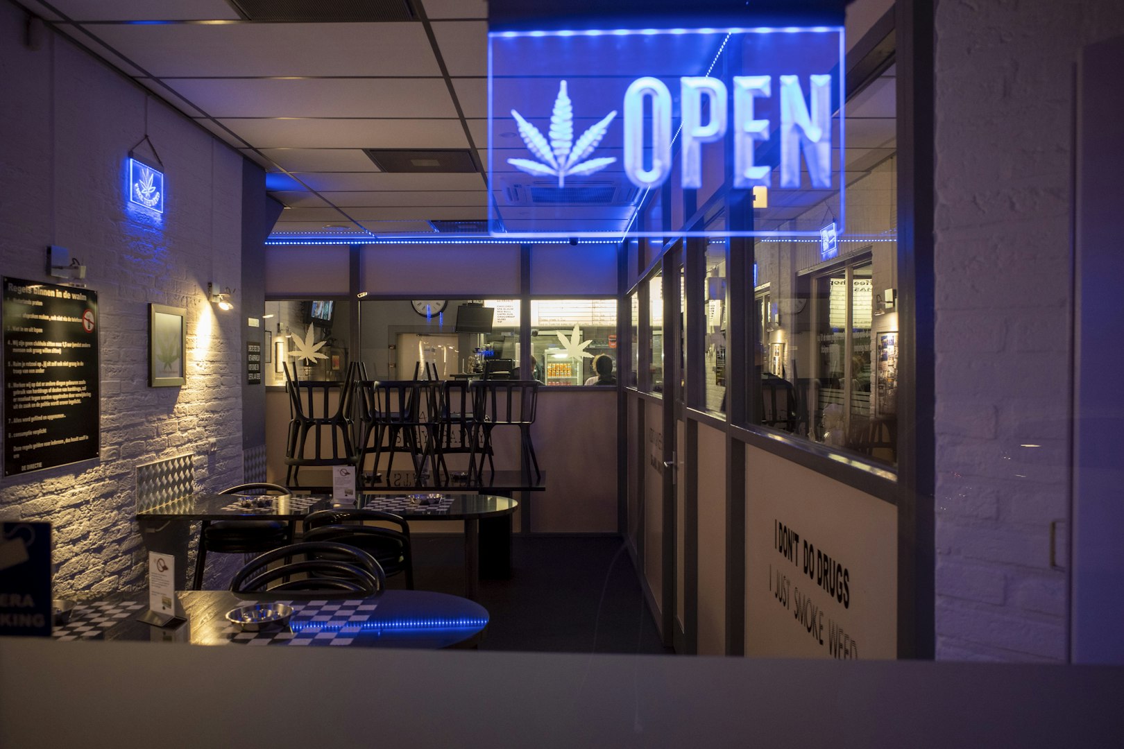 Hash Cafe store front