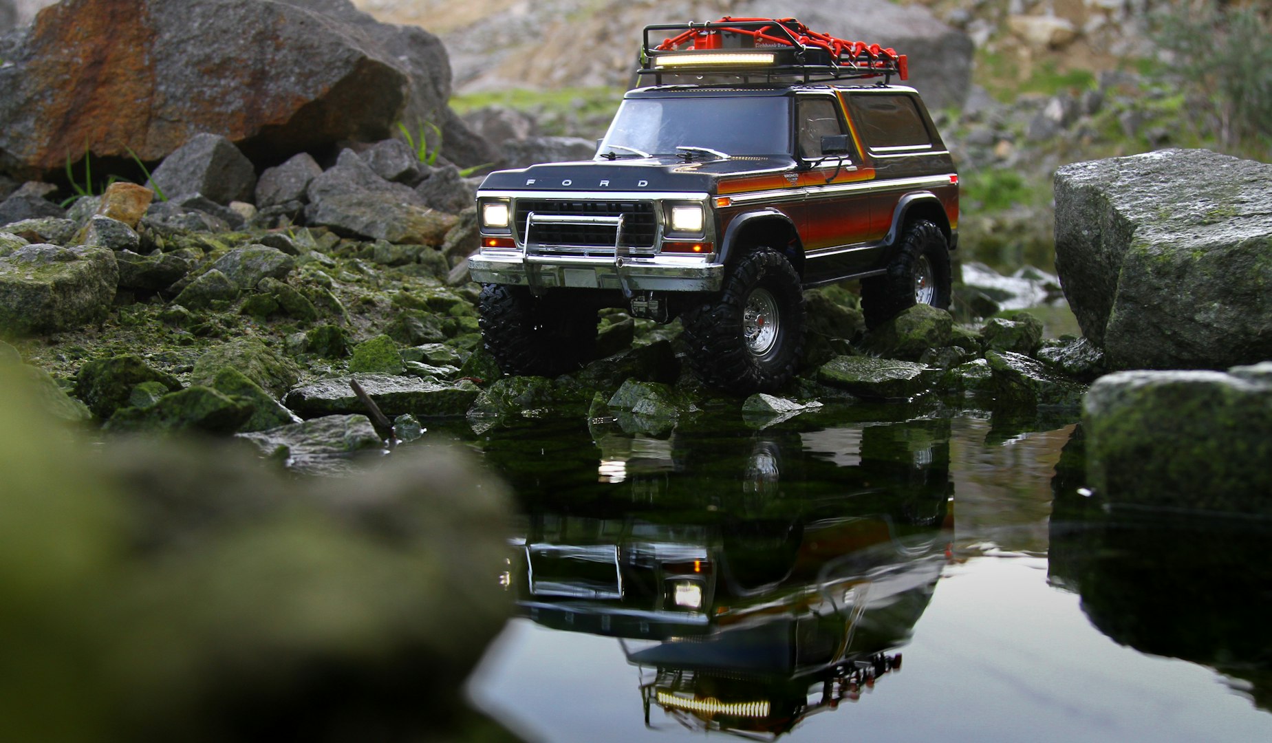 4x4 chevy on rocks